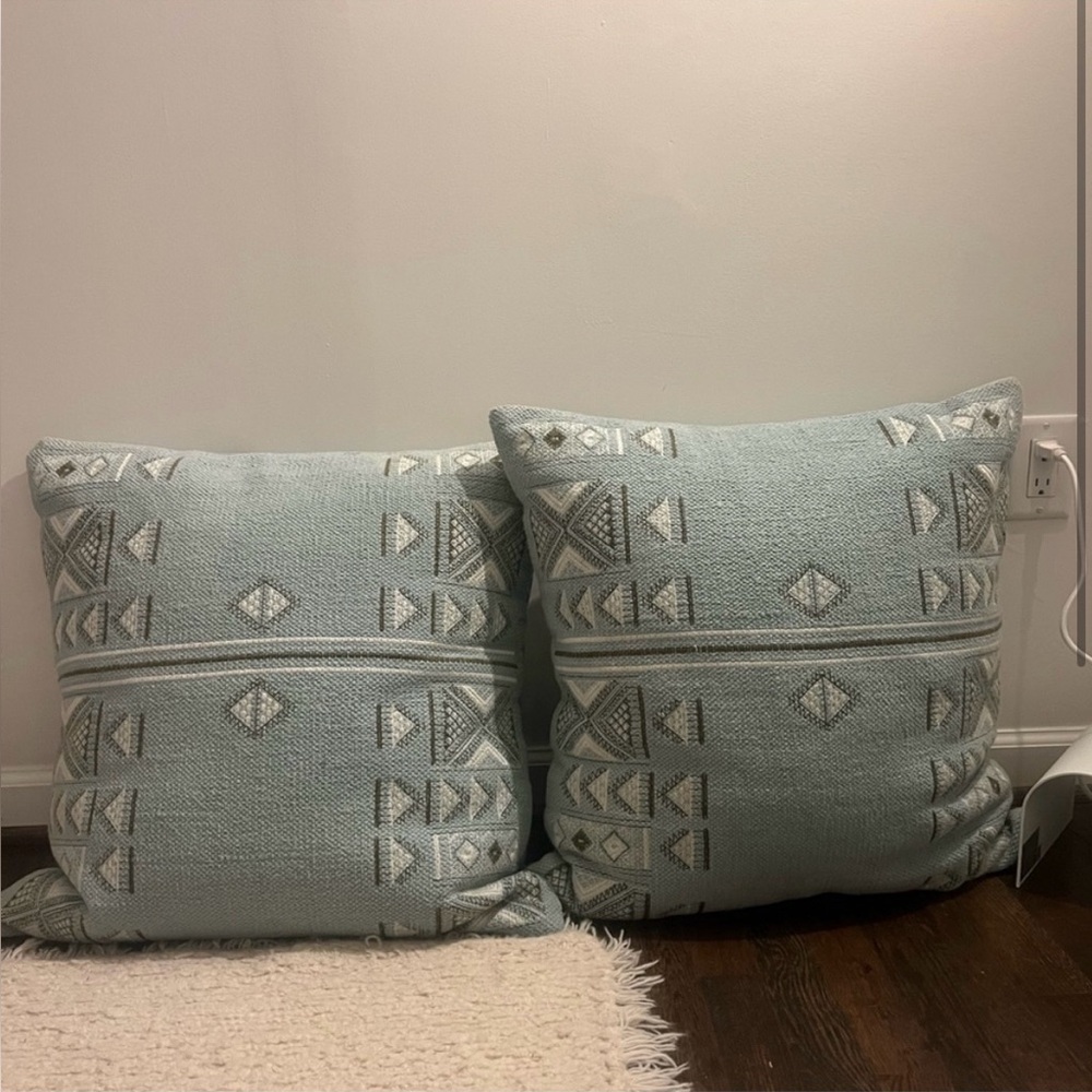 Geometric Patterned Throw Pillows - Blue and White
